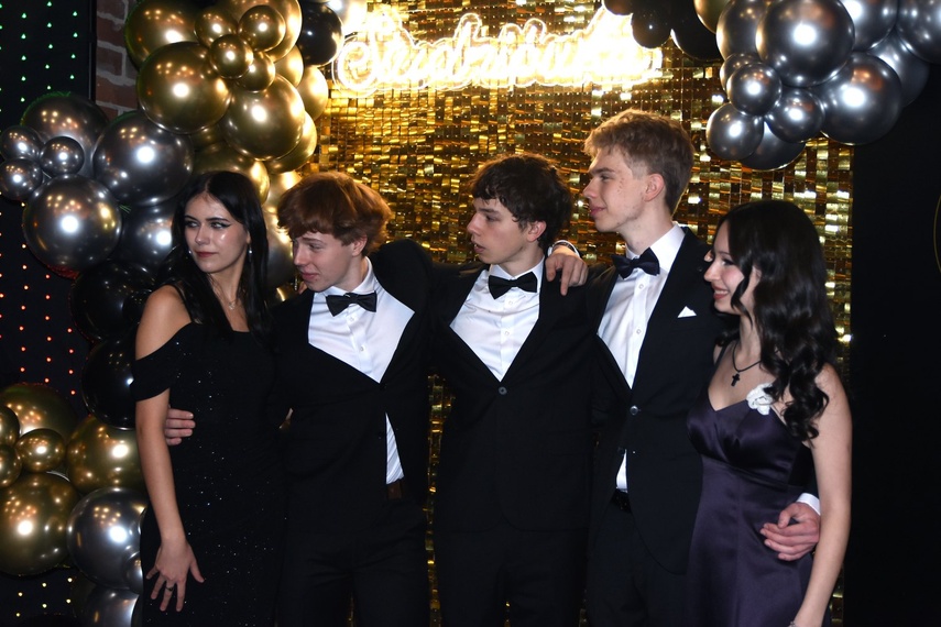 Chwilo trwaj... Studniówka ZPSM zdjęcie nr 341743