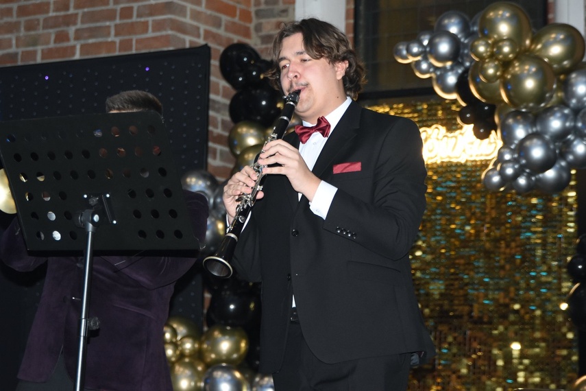 Chwilo trwaj... Studniówka ZPSM zdjęcie nr 341785