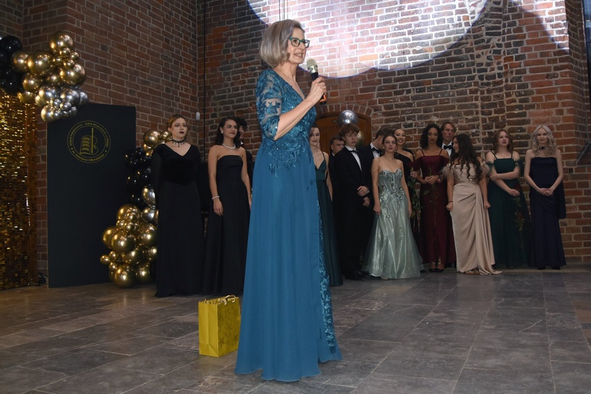 Chwilo trwaj... Studniówka ZPSM zdjęcie nr 341732