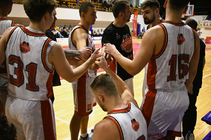 Wielkie emocje pod koszem zdjęcie nr 341853