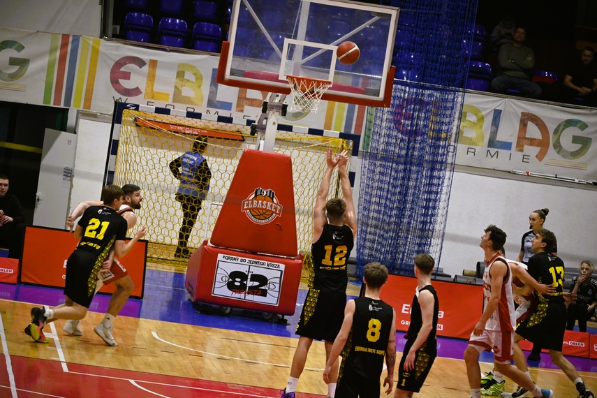 Wielkie emocje pod koszem zdjęcie nr 341859