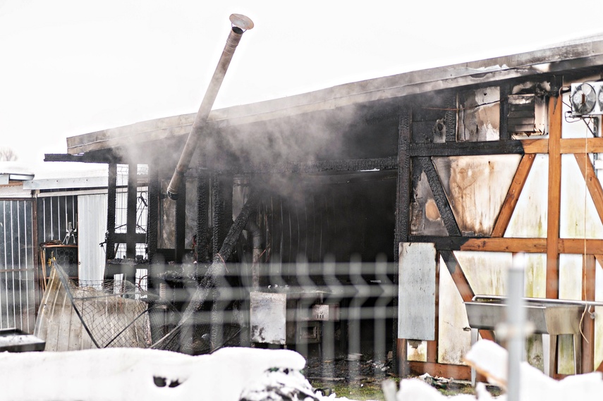 Pali się bar zdjęcie nr 341892