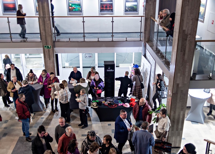 Fotka Miesiąca w blasku jubileuszu zdjęcie nr 341946
