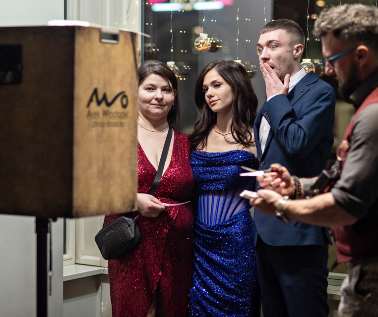 Studniówkę ma się tylko raz w życiu zdjęcie nr 342137