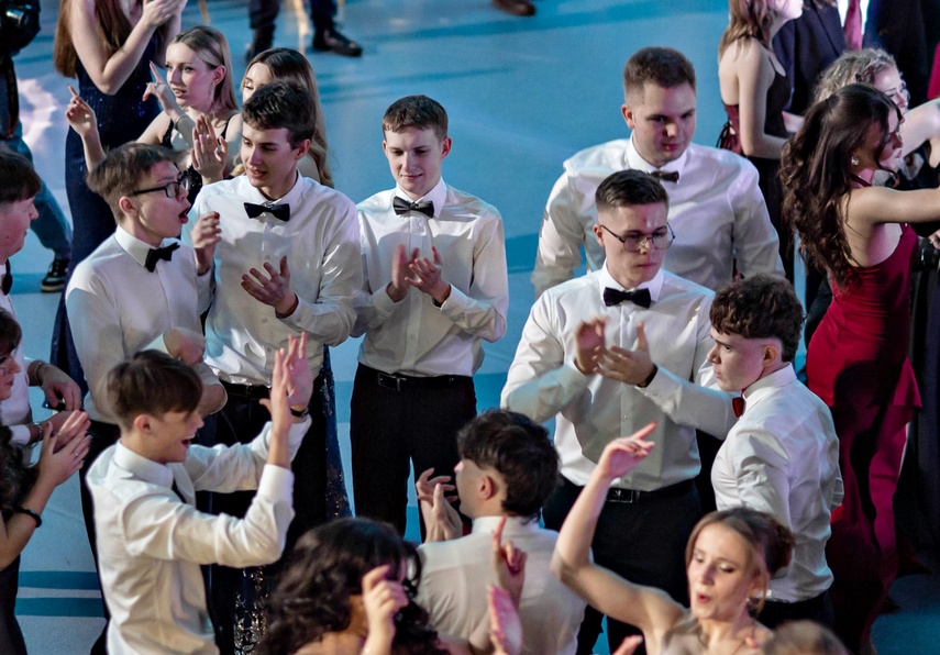 Studniówka I LO.  zdjęcie nr 342295