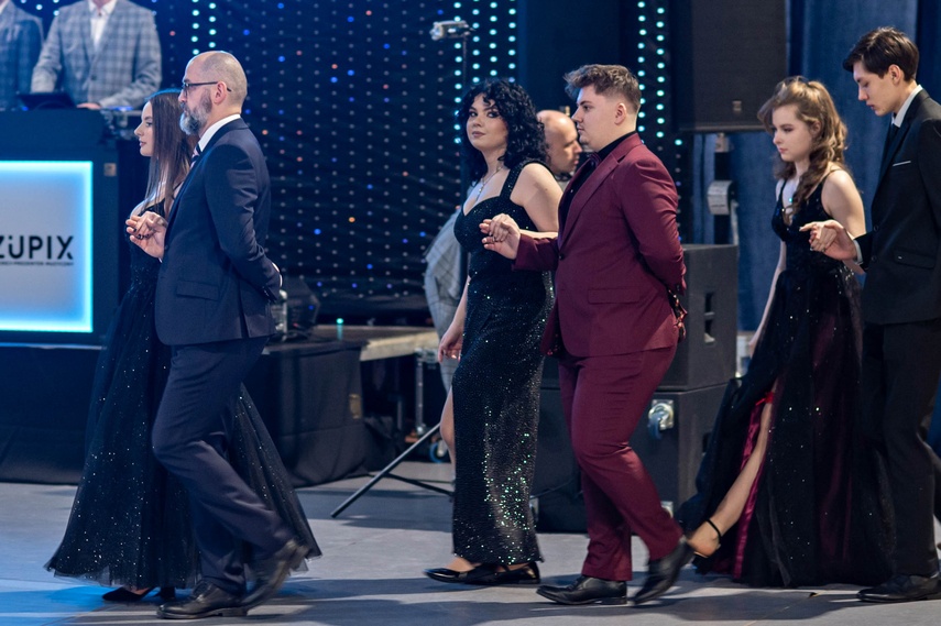 Studniówka I LO.  zdjęcie nr 342189