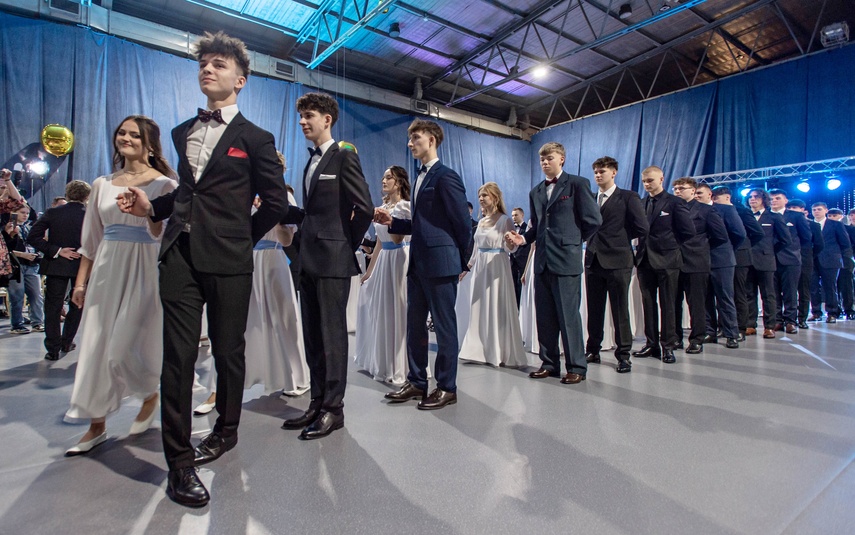 Studniówka I LO.  zdjęcie nr 342213