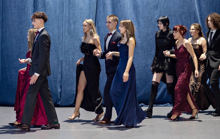 Studniówka I LO.  zdjęcie nr 342179