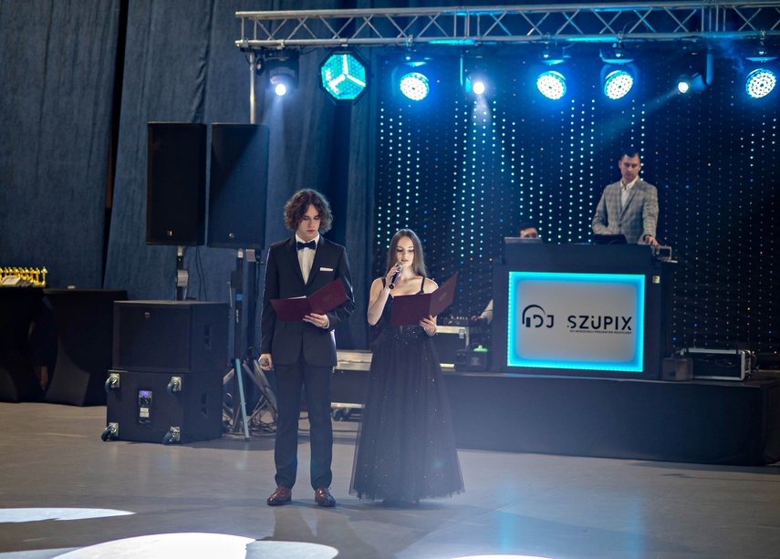 Studniówka I LO.  zdjęcie nr 342174