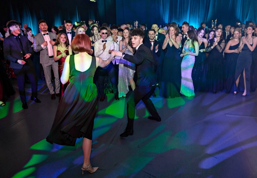 Studniówka I LO.  zdjęcie nr 342290