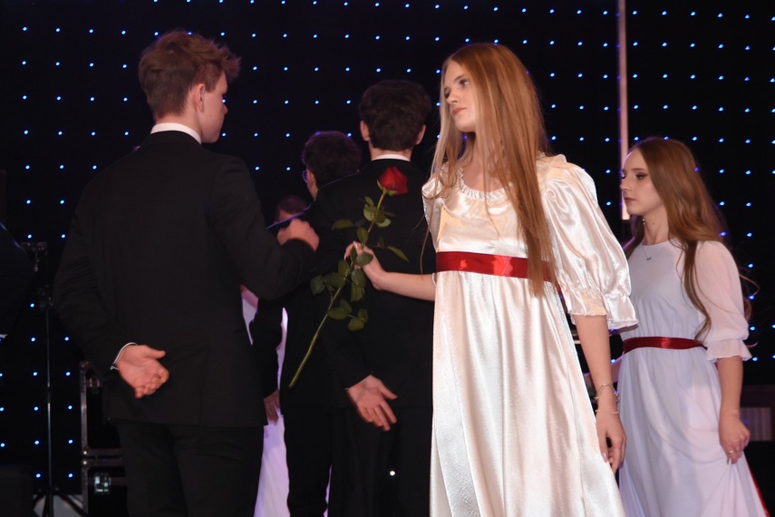 Studniówka II LO zdjęcie nr 342337