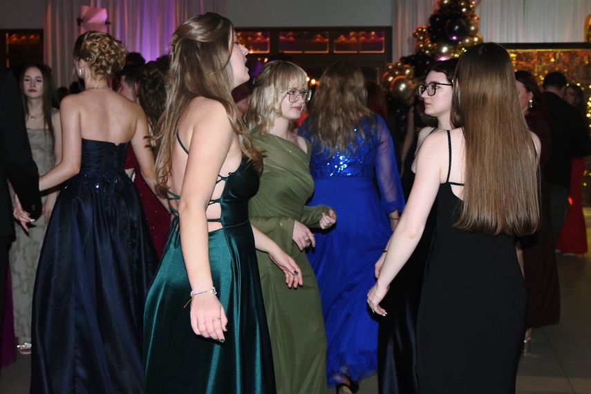 Studniówka II LO zdjęcie nr 342397