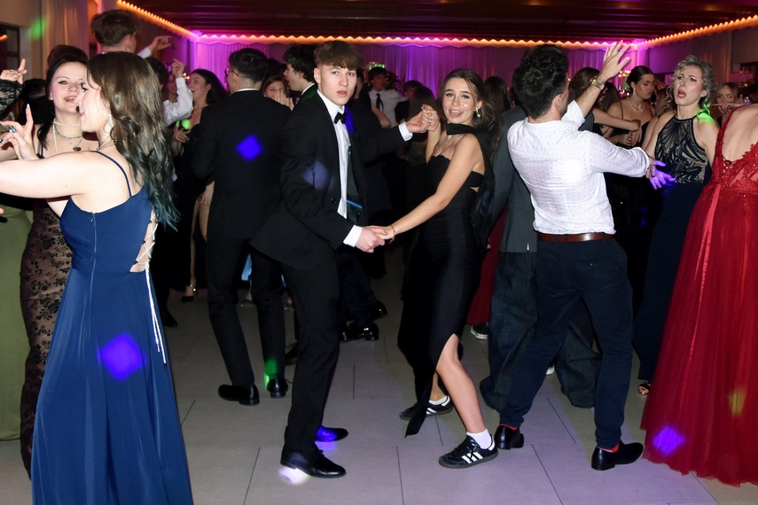 Studniówka II LO zdjęcie nr 342404