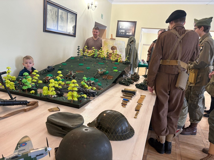 Orkiestra gra na całego  zdjęcie nr 342591