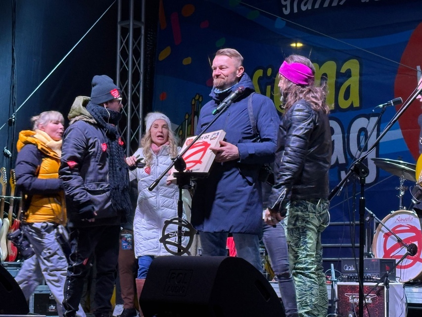 Finał WOŚP: Jesteście wspaniali, warto dla was grać  zdjęcie nr 342627