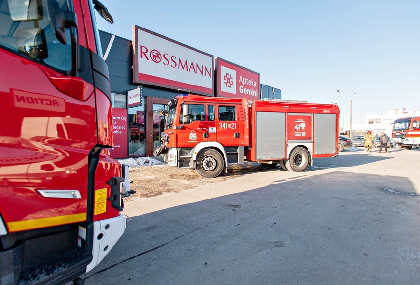 Pożar w centrum handlowym zdjęcie nr 342720