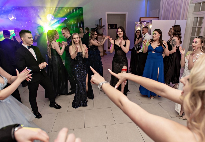 Wspomnienia, które pozostaną. Studniówka ZST zdjęcie nr 342869