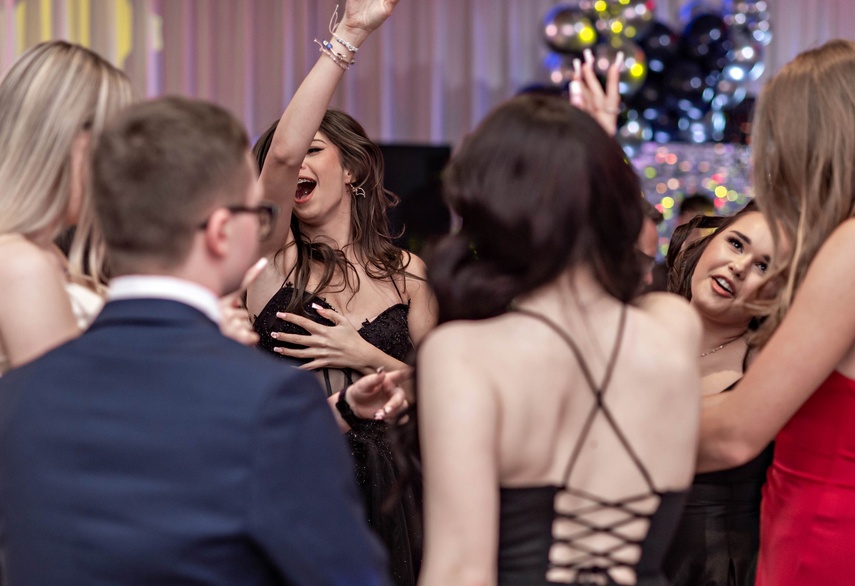 Wspomnienia, które pozostaną. Studniówka ZST zdjęcie nr 342859