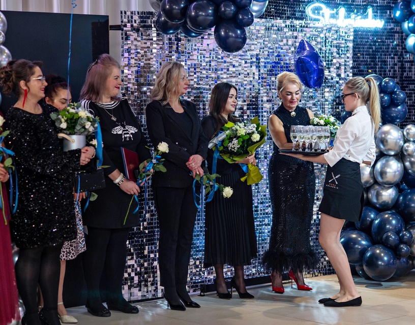 Wspomnienia, które pozostaną. Studniówka ZST zdjęcie nr 342824