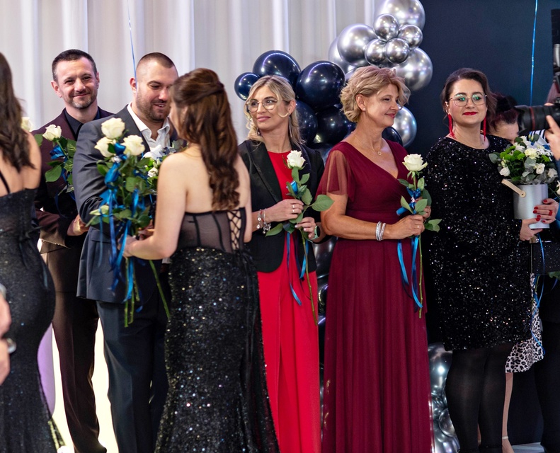 Wspomnienia, które pozostaną. Studniówka ZST zdjęcie nr 342822