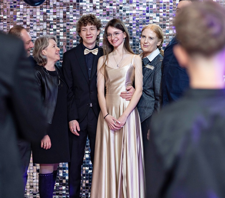 Wspomnienia, które pozostaną. Studniówka ZST zdjęcie nr 342836