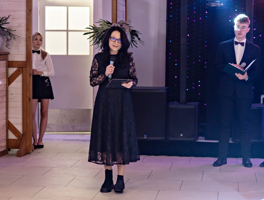 Wyjątkowy wieczór. Studniówka ZSM zdjęcie nr 343030