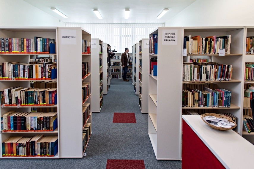 Pozytywka. Biblioteka po remoncie zachęca do spotkań zdjęcie nr 343542