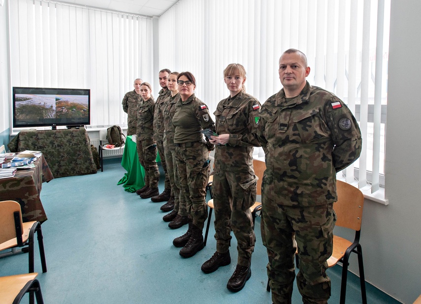 Armia wzywa na kwalifikację zdjęcie nr 343570