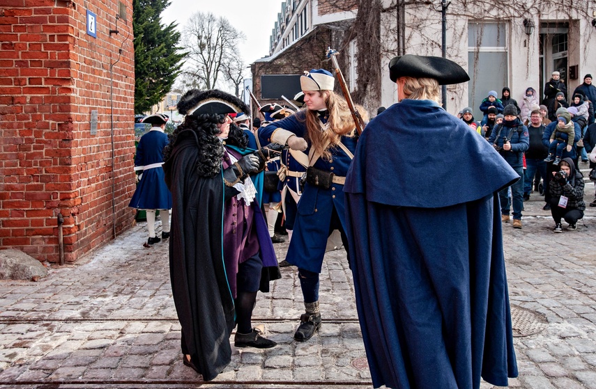 "Nie zrozumiemy współczesności nie znając historii" zdjęcie nr 343872