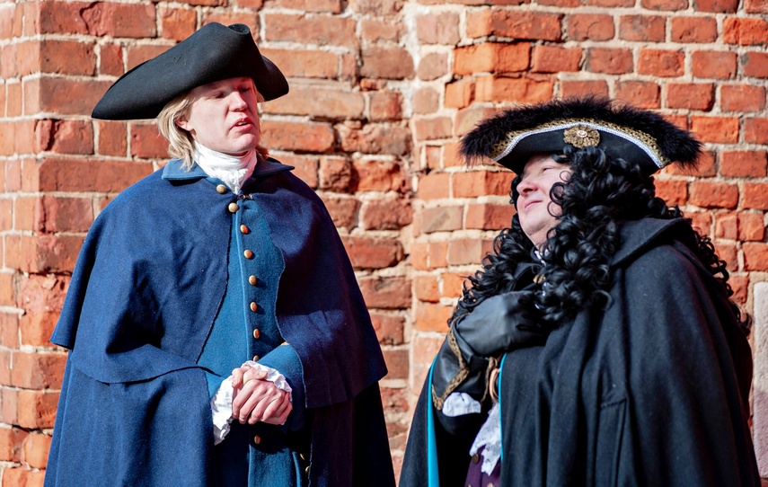 "Nie zrozumiemy współczesności nie znając historii" zdjęcie nr 343868