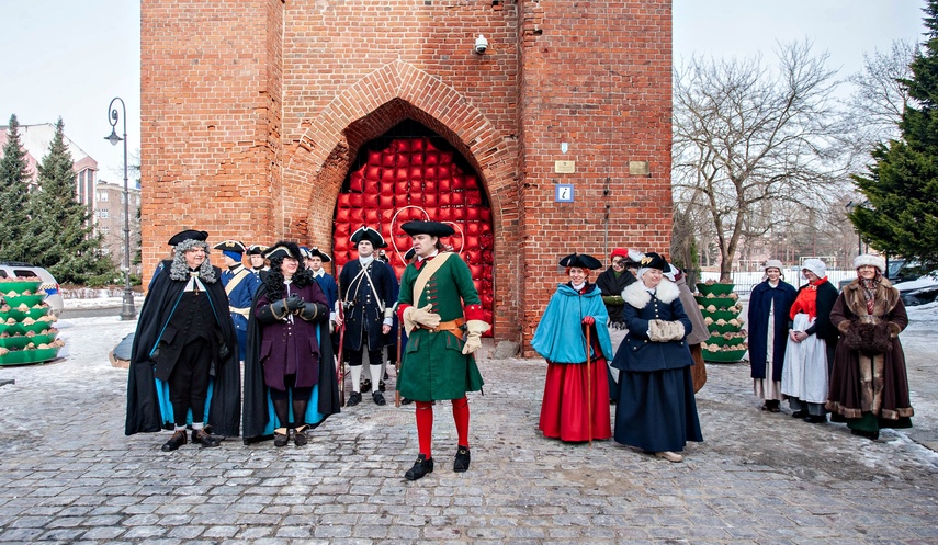 "Nie zrozumiemy współczesności nie znając historii" zdjęcie nr 343864