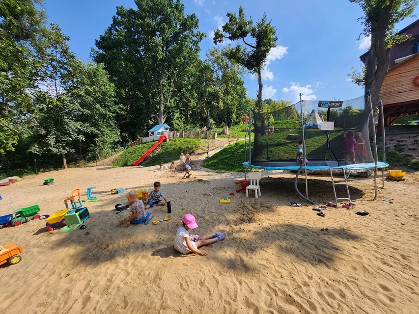 476,25 zł - tyle miesięcznie kosztuje teraz najlepsze niepubliczne przedszkole w Elblągu. Taniej nie zdjęcie nr 343955