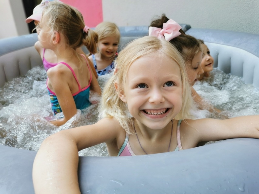 476,25 zł - tyle miesięcznie kosztuje teraz najlepsze niepubliczne przedszkole w Elblągu. Taniej nie zdjęcie nr 343971