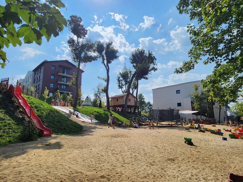 476,25 zł - tyle miesięcznie kosztuje teraz najlepsze niepubliczne przedszkole w Elblągu. Taniej nie zdjęcie nr 343956