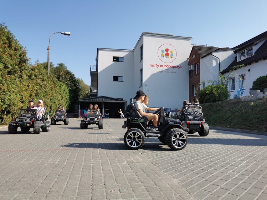 476,25 zł - tyle miesięcznie kosztuje teraz najlepsze niepubliczne przedszkole w Elblągu. Taniej nie zdjęcie nr 343995