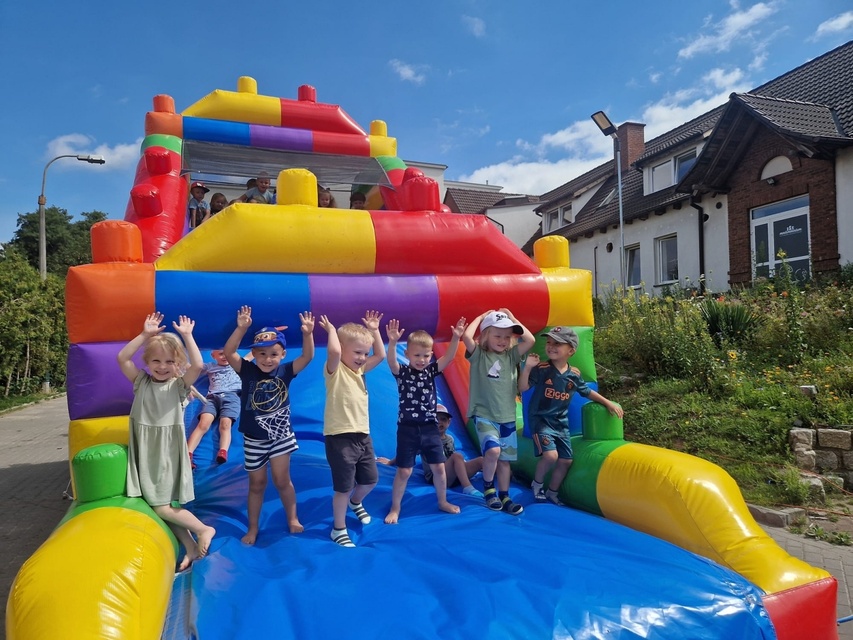 476,25 zł - tyle miesięcznie kosztuje teraz najlepsze niepubliczne przedszkole w Elblągu. Taniej nie zdjęcie nr 343981