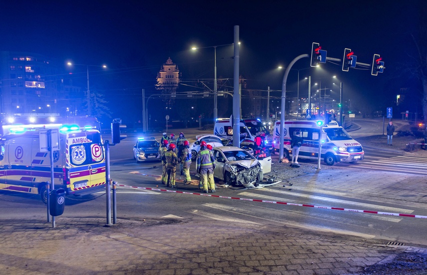 Wypadek przy szkole muzycznej zdjęcie nr 344063