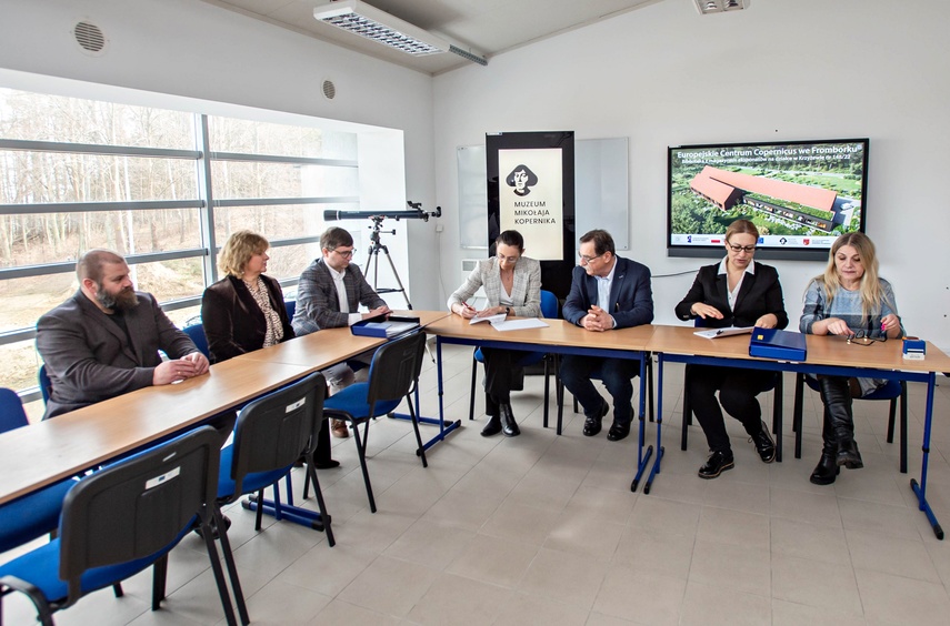 Rozpoczynają budowę Europejskiego Centrum Copernicus zdjęcie nr 344211