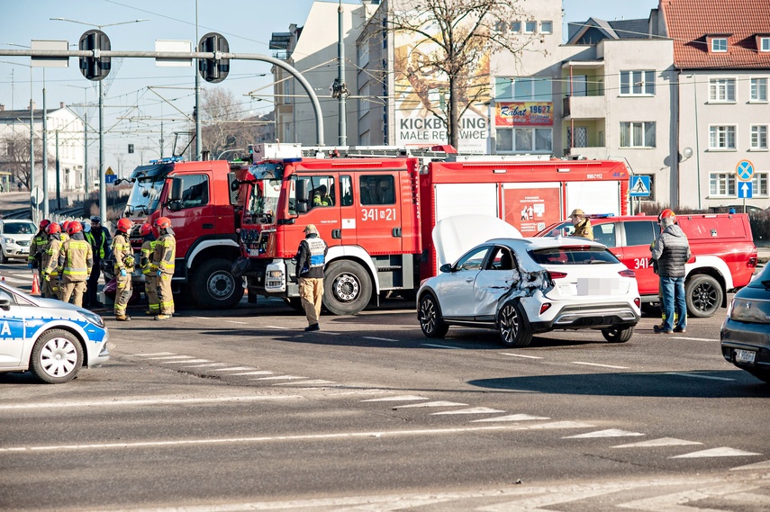 Zderzyli się z wozem strażackim zdjęcie nr 344249