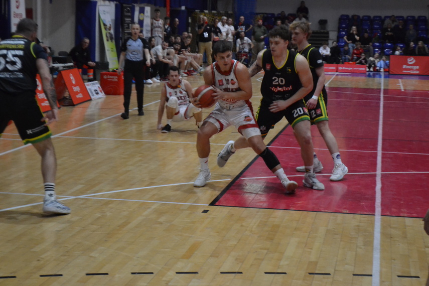 Elbasket wygrywa z liderem zdjęcie nr 344622