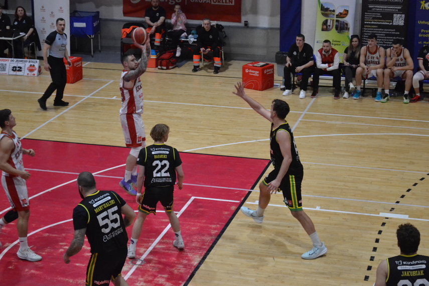 Elbasket wygrywa z liderem zdjęcie nr 344609