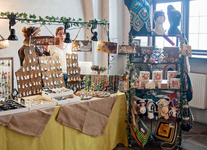 Wielkanocny kiermasz na starówce zdjęcie nr 344893