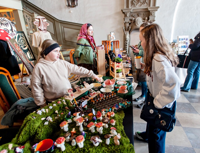 Wielkanocny kiermasz na starówce zdjęcie nr 344904