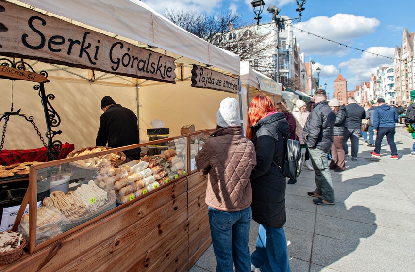 Wielkanocny kiermasz na starówce zdjęcie nr 344880