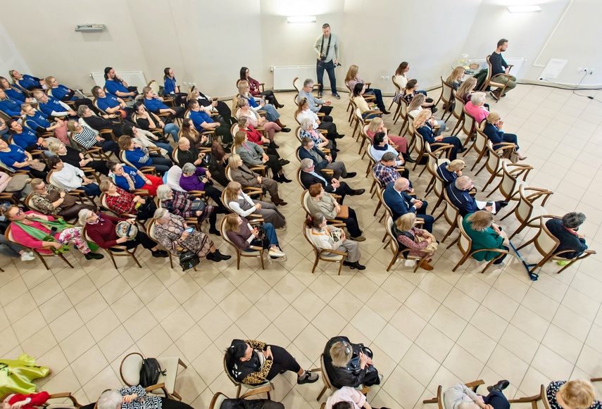 Przemoc zaczyna się po cichu zdjęcie nr 344915