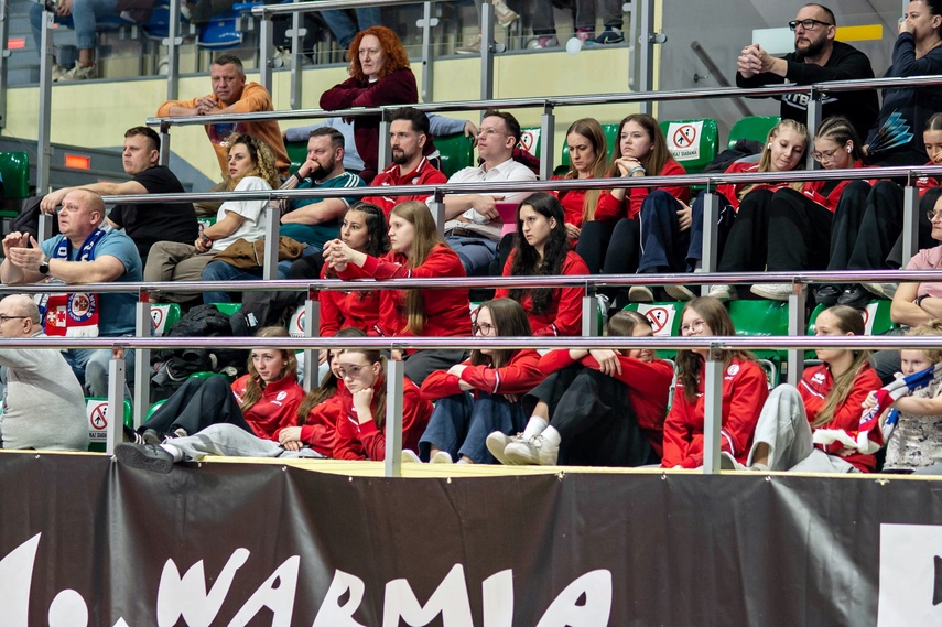 Start wraca na bezpieczną pozycję zdjęcie nr 344925