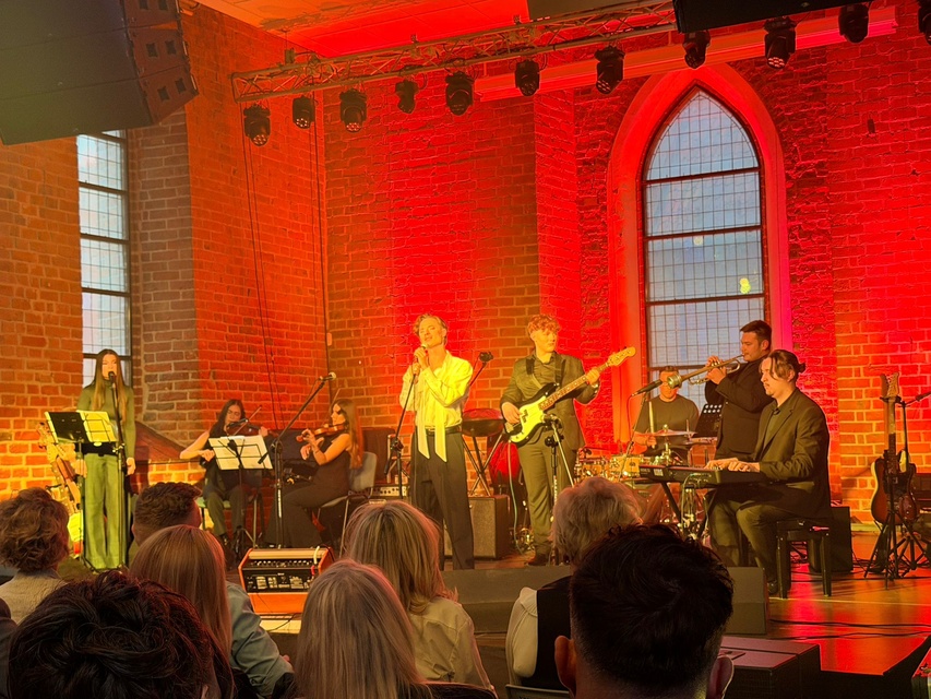 Koncert charytatywny dla Lesoia zdjęcie nr 345311