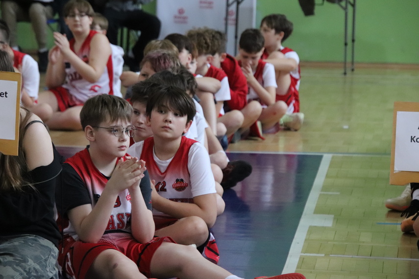 Elbasket: trzy dni emocji pod koszem zdjęcie nr 345547