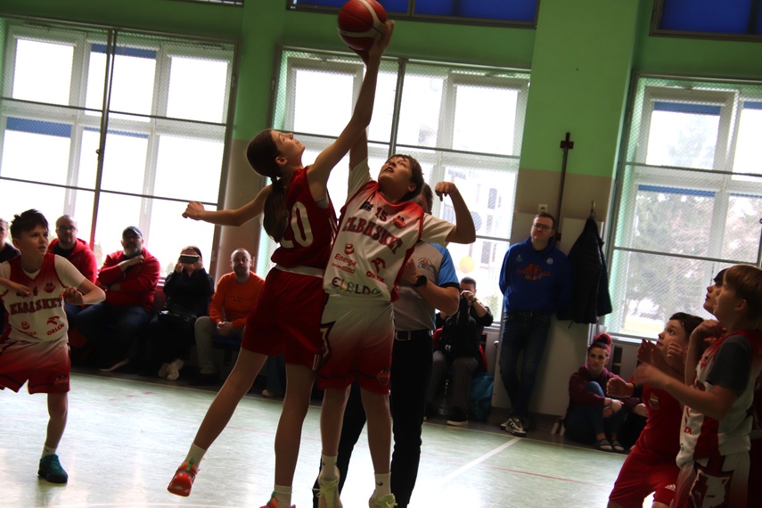 Elbasket: trzy dni emocji pod koszem zdjęcie nr 345435