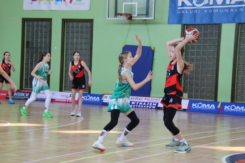 Elbasket: trzy dni emocji pod koszem zdjęcie nr 345463